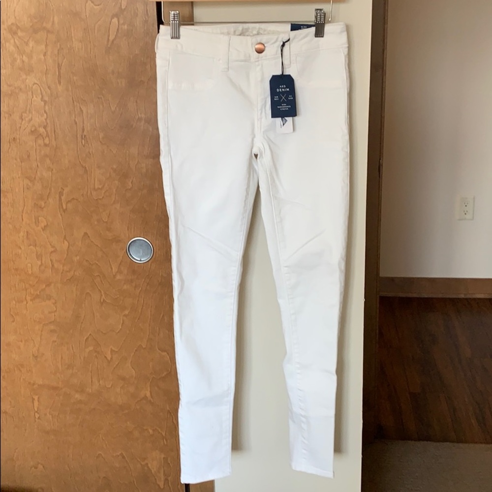 American eagle white jeggings